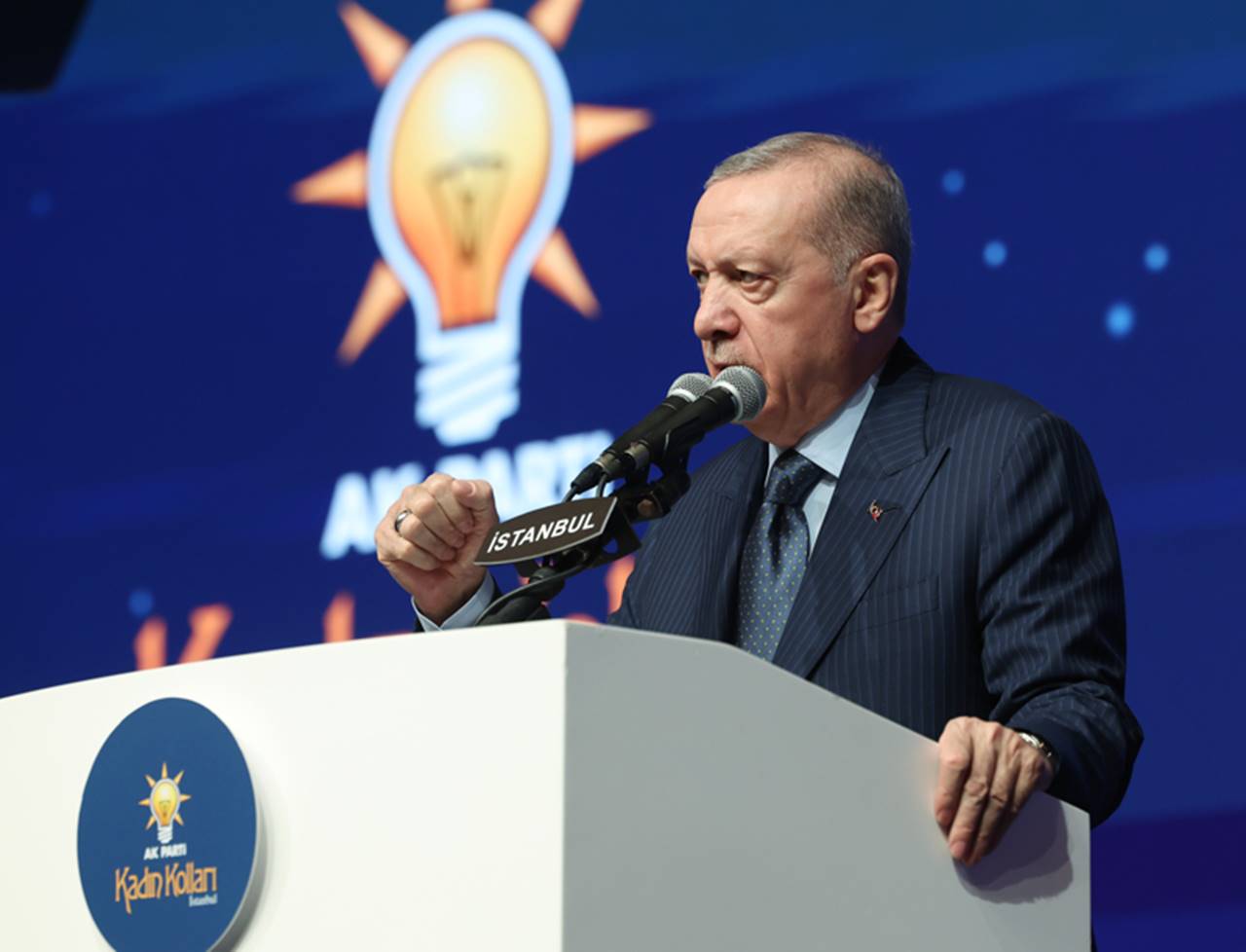 Erdoğan'dan Sert uyarılar: Kadın, Aile ve LGBT üzerine keskin mesajlar