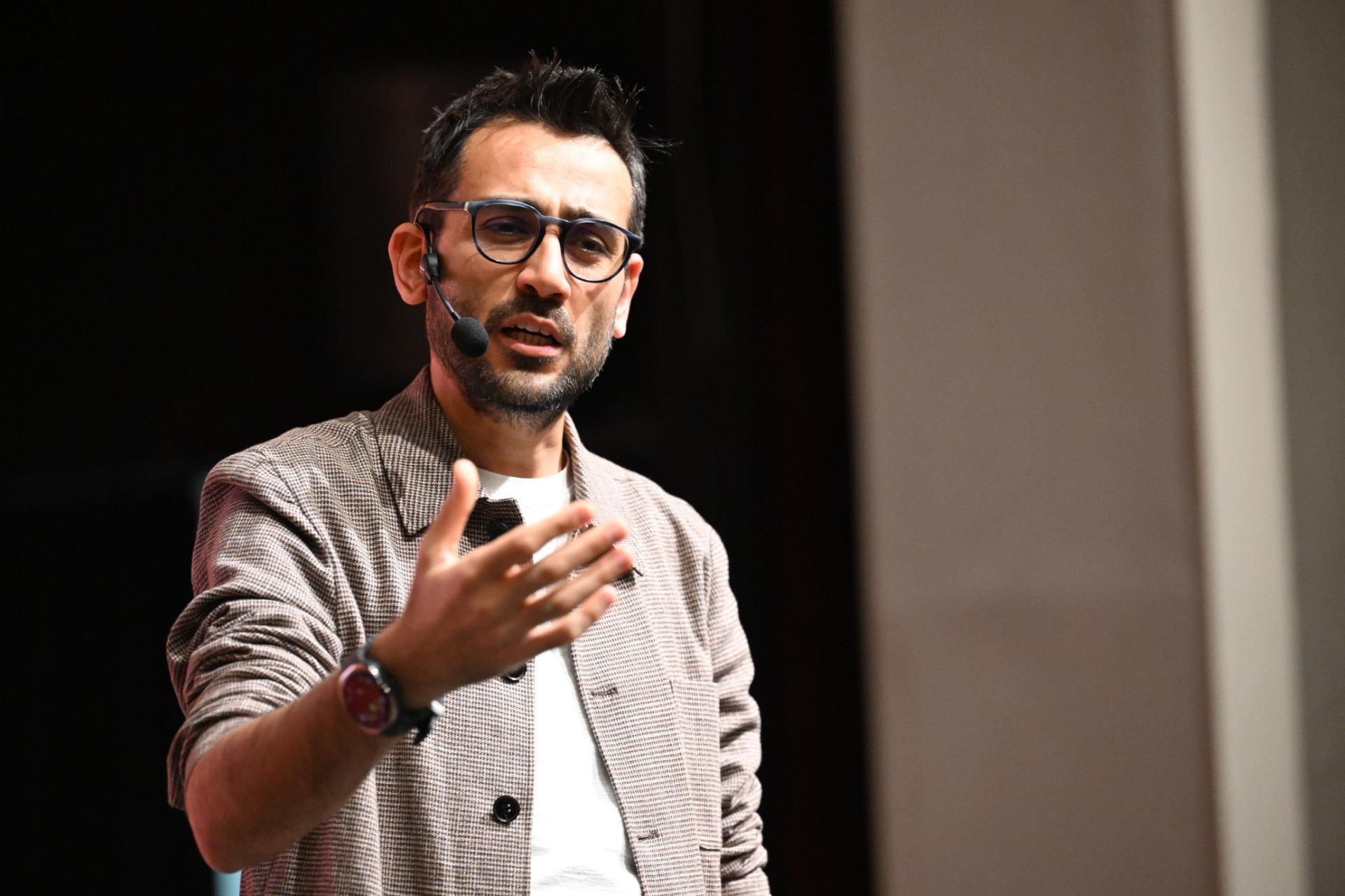 Yıldırım Belediyesi’nden Gençlere kütüphaneden kampüse destek