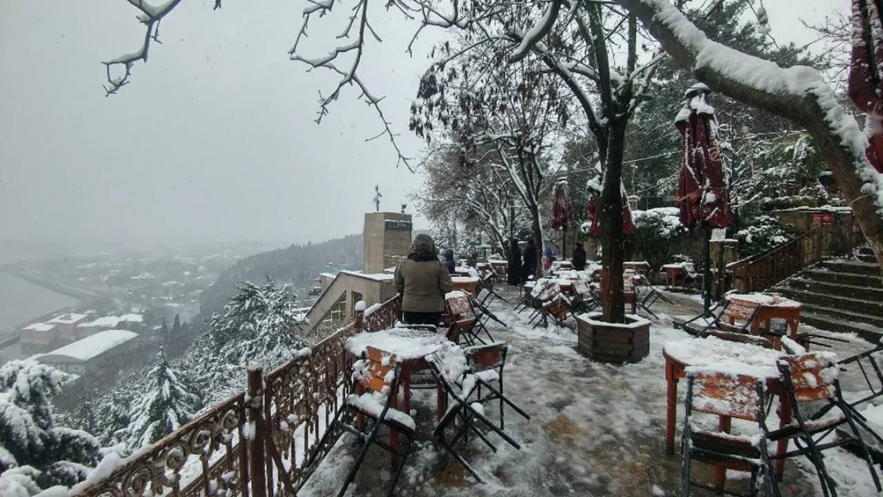 İstanbul'un Karla kaplanmış en ihtişamlı manzaraları