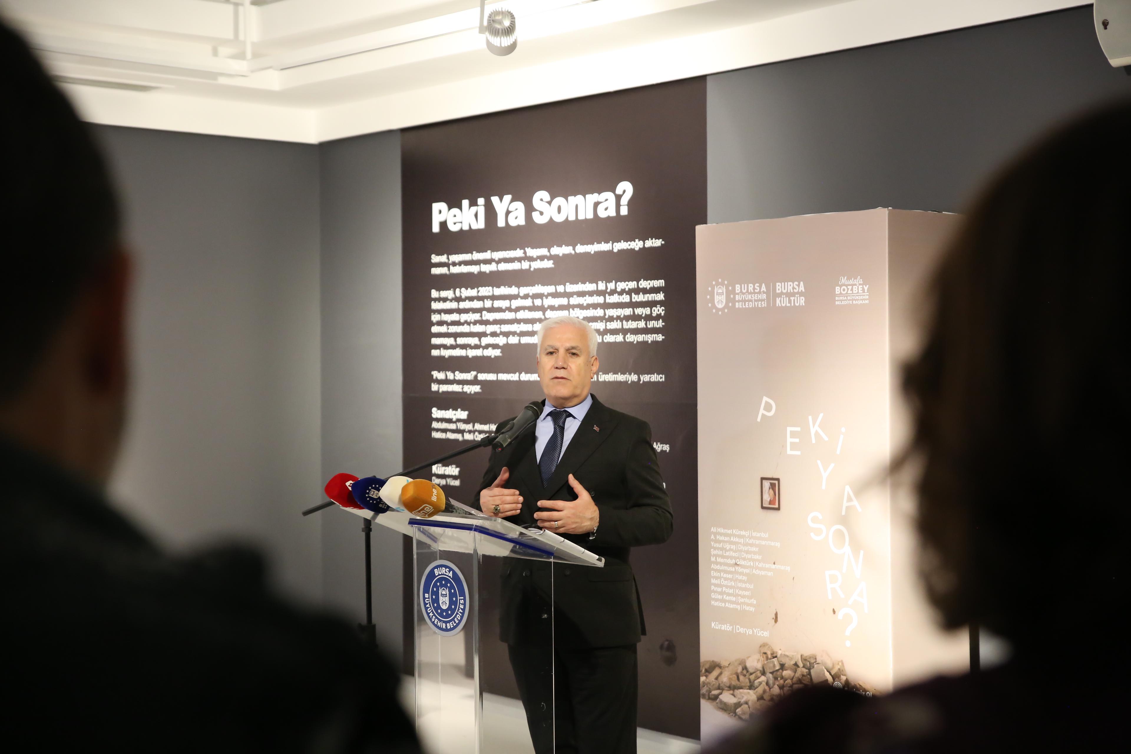 Depremin yankıları tuvale yansıdı: Sanat hafızayı canlı tutuyor