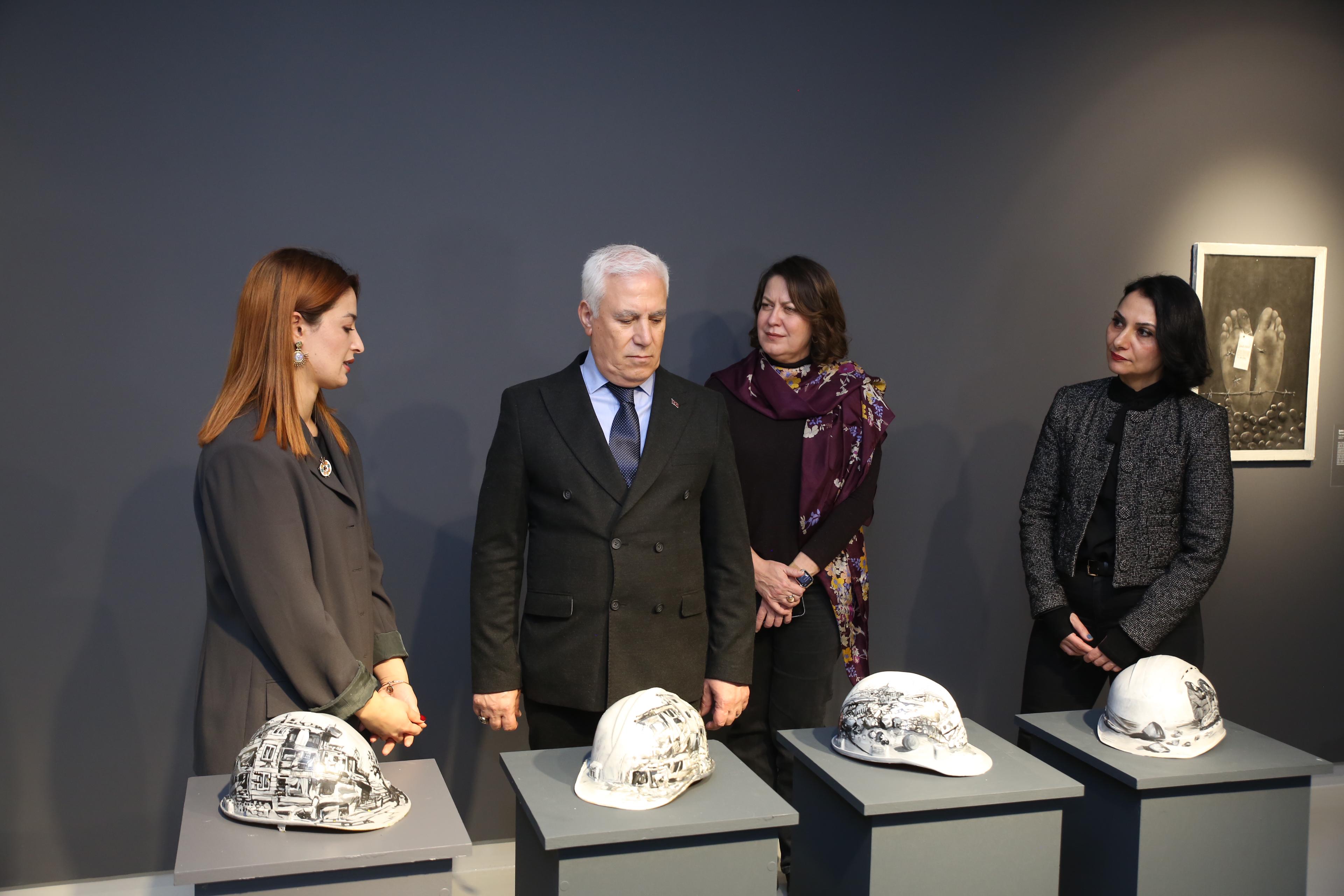 Depremin yankıları tuvale yansıdı: Sanat hafızayı canlı tutuyor