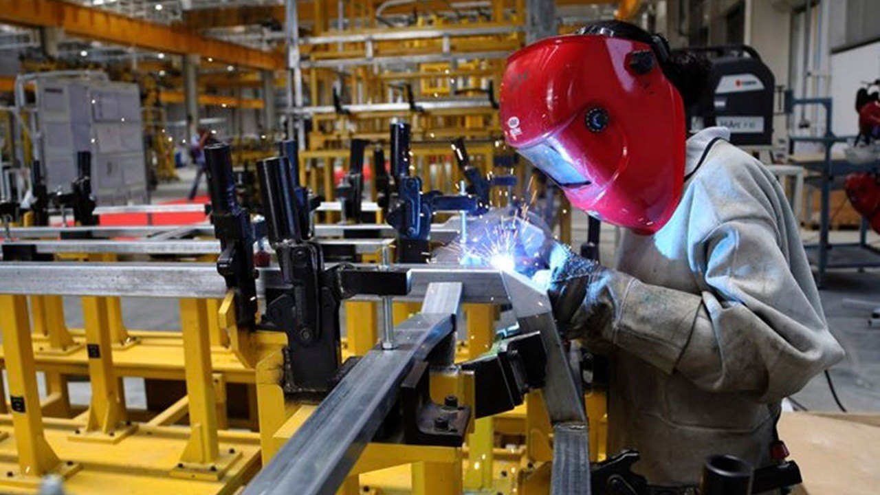 Türkiye sanayisi hız kesmiyor: Üretimde güçlü artış