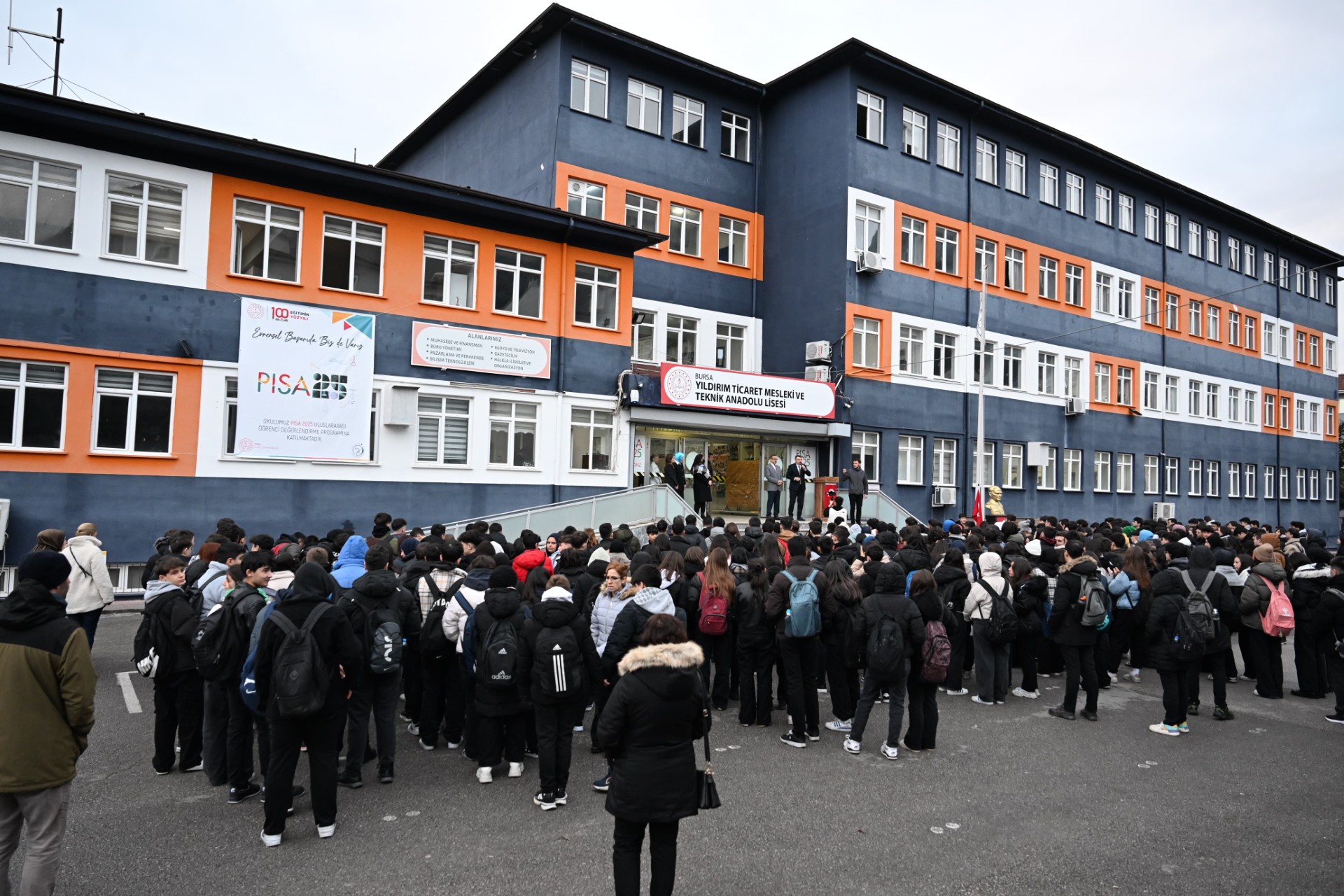 Başkan Oktay Yılmaz, Öğrencilerle buluşmaya devam ediyor