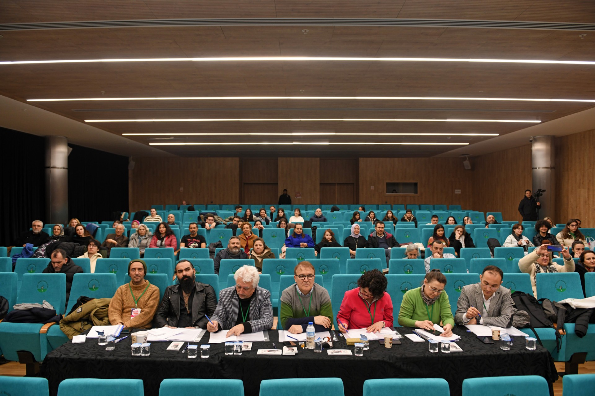 Genç yetenekler sahneye çıkıyor: Liseli orkestralar final için yarıştı