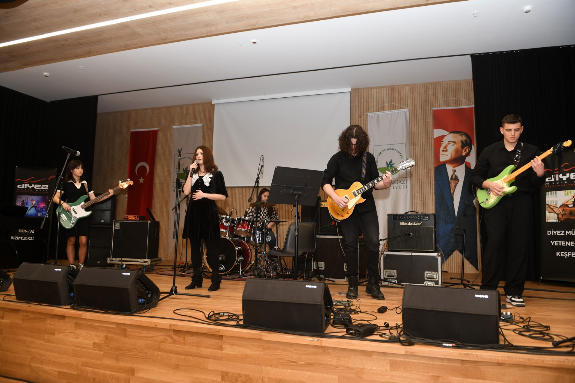 Genç yetenekler sahneye çıkıyor: Liseli orkestralar final için yarıştı