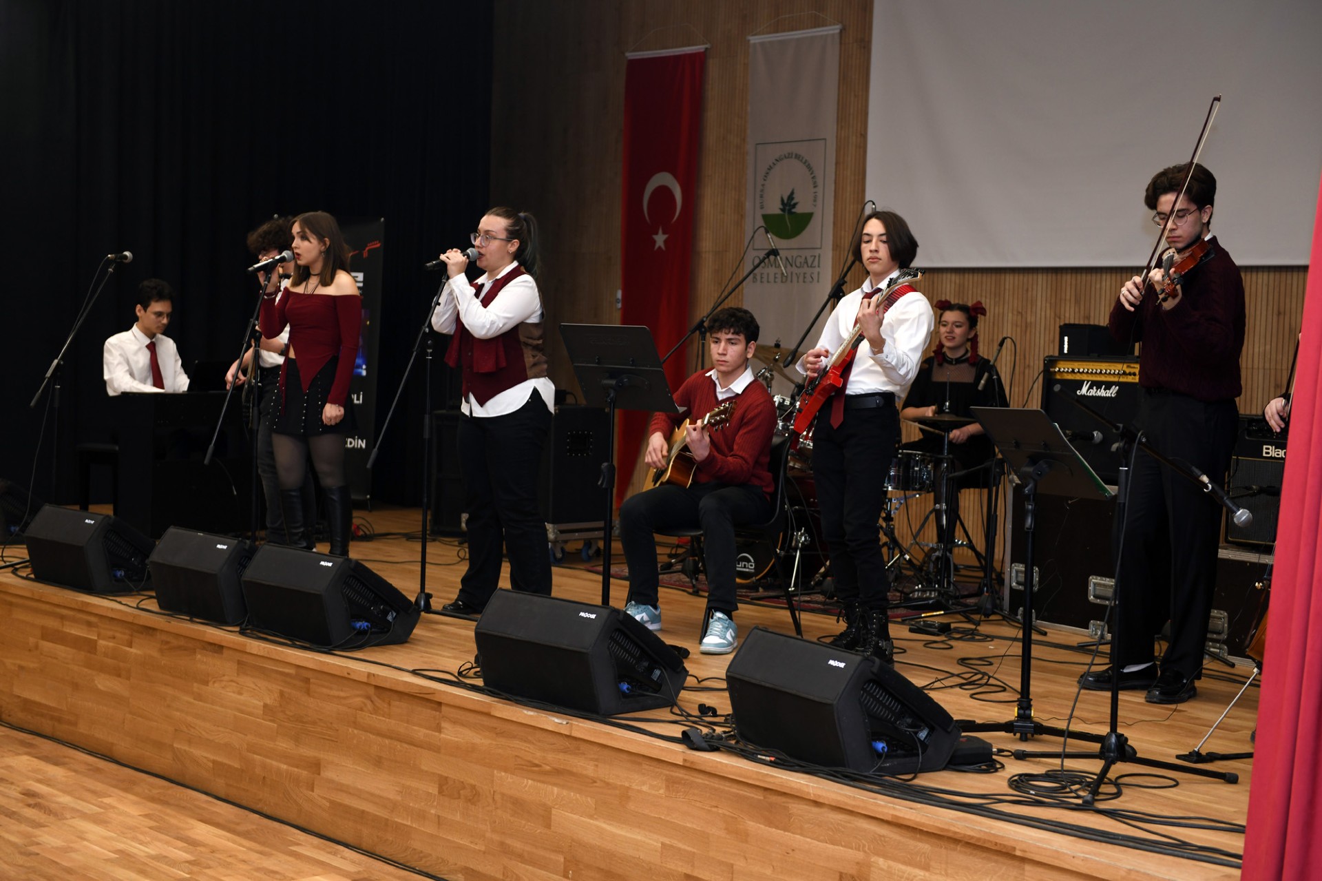 Genç yetenekler sahneye çıkıyor: Liseli orkestralar final için yarıştı