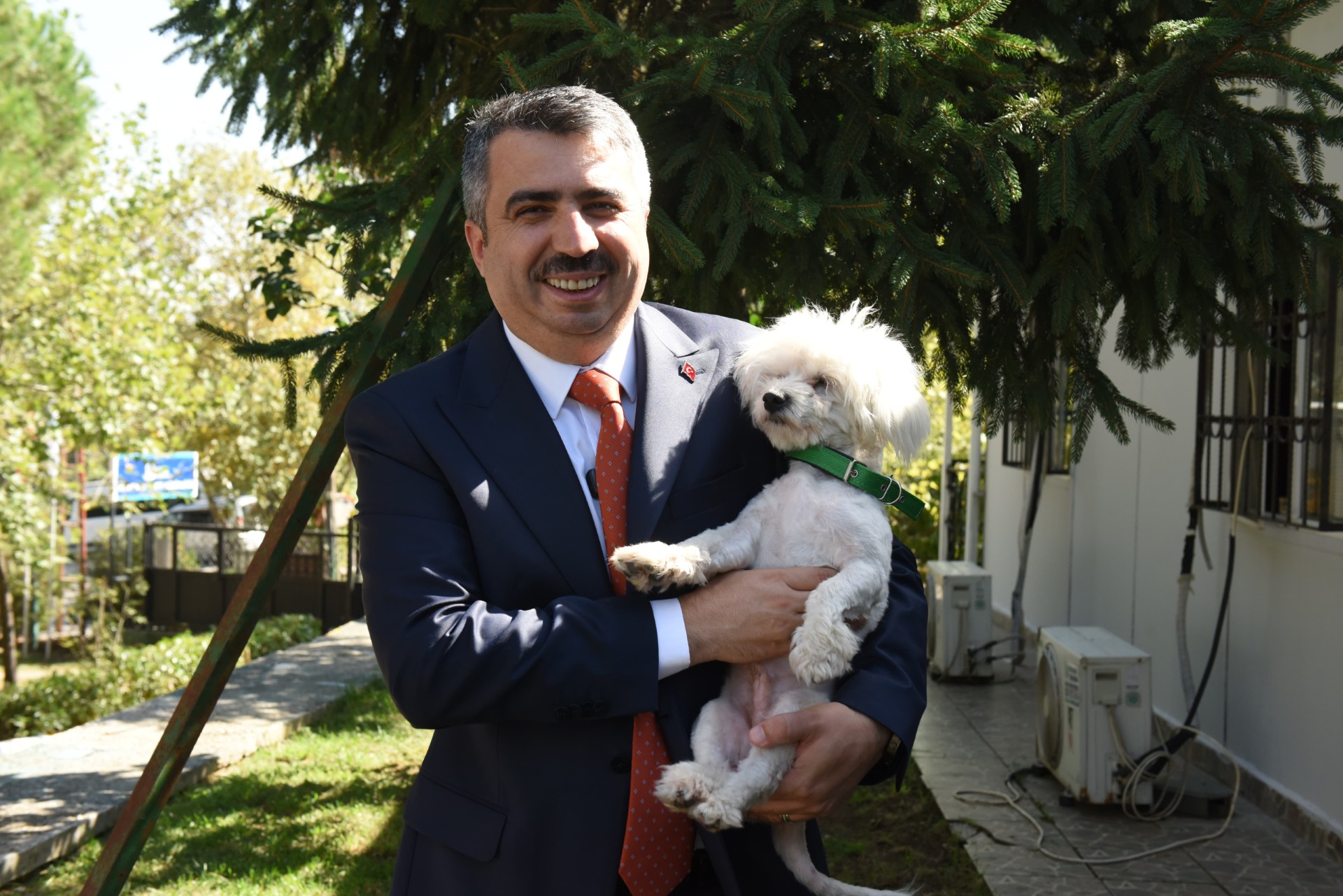 Yıldırım’dan Sokak hayvanlarına yeni bir hayat: Mutlu patiler başladı