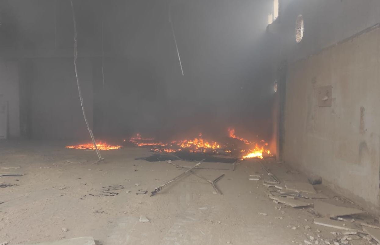 İnegöl'de Terkedilmiş fabrikada çıkan yangın paniğe yol açtı