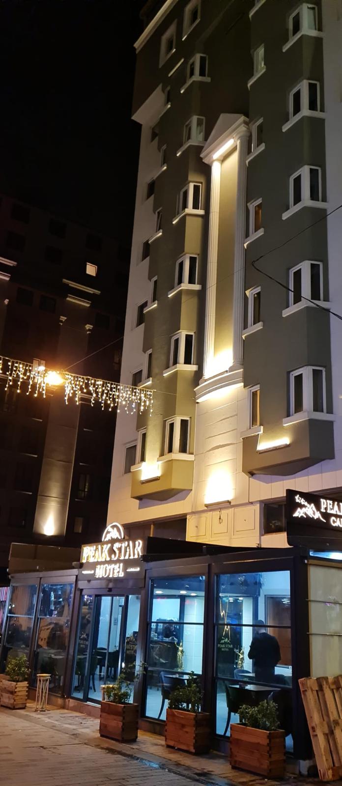 Mülk sahibi: Kendi otelini ihbar etti