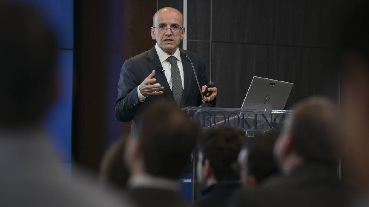 Turizm ve İhracat gücüyle cari açıkta tarihi iyileşme