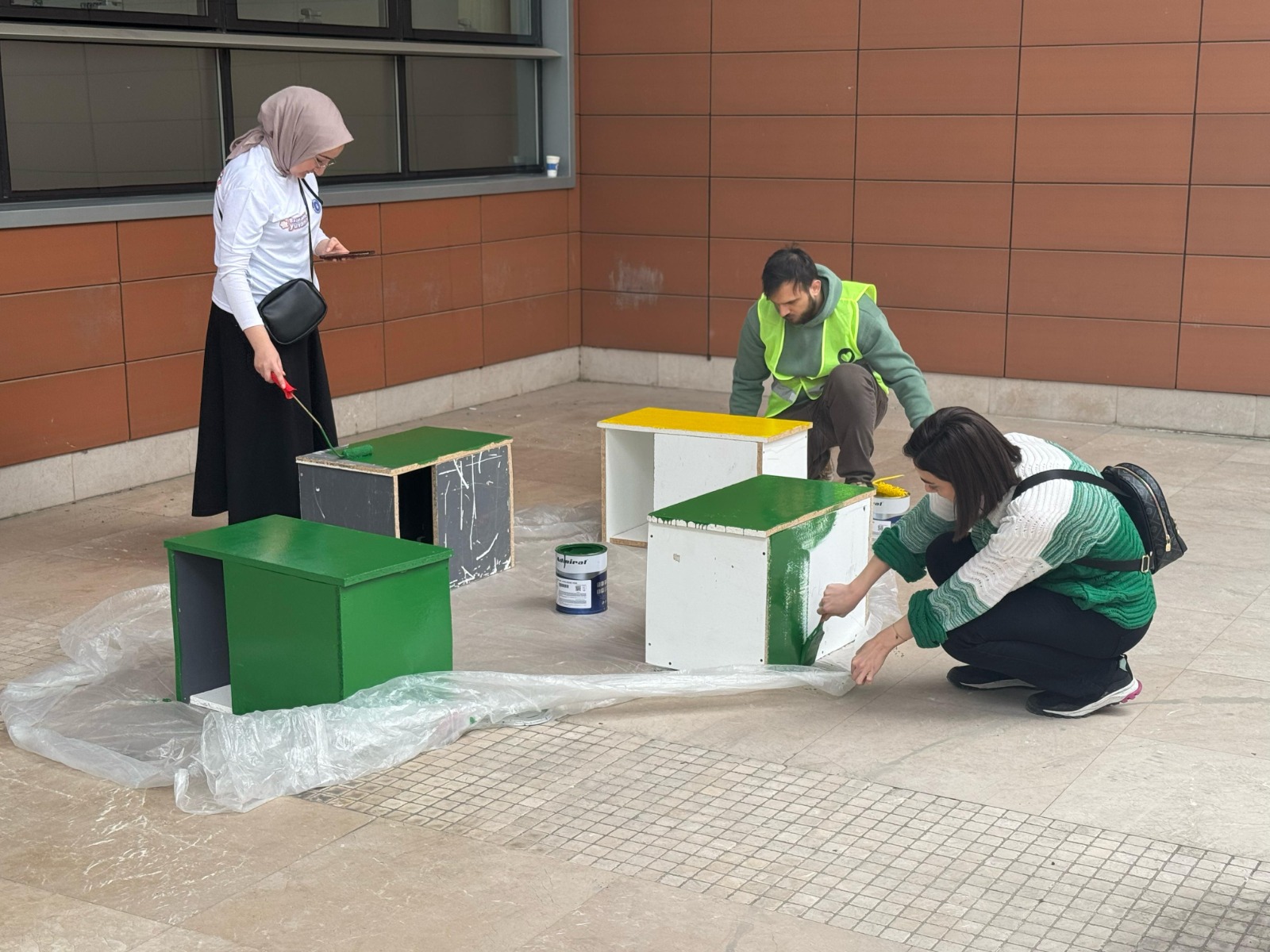 Bursa’da Kedilere sıcak yuva, Sokak hayvanlarına yeni bir hayat