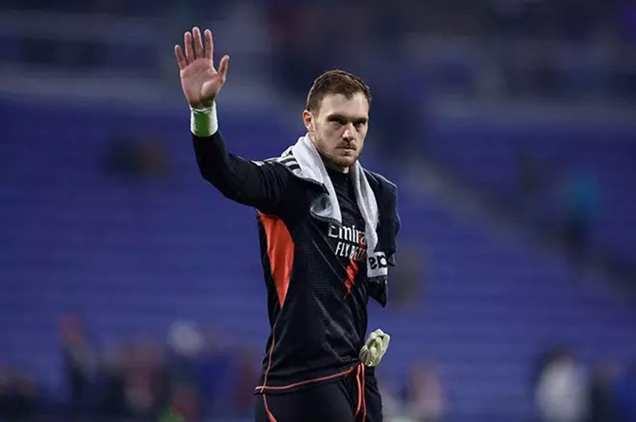 Galatasaray'da Muslera dönemi bitiyor! Yeni kaleci Lucas Perri mi olacak?