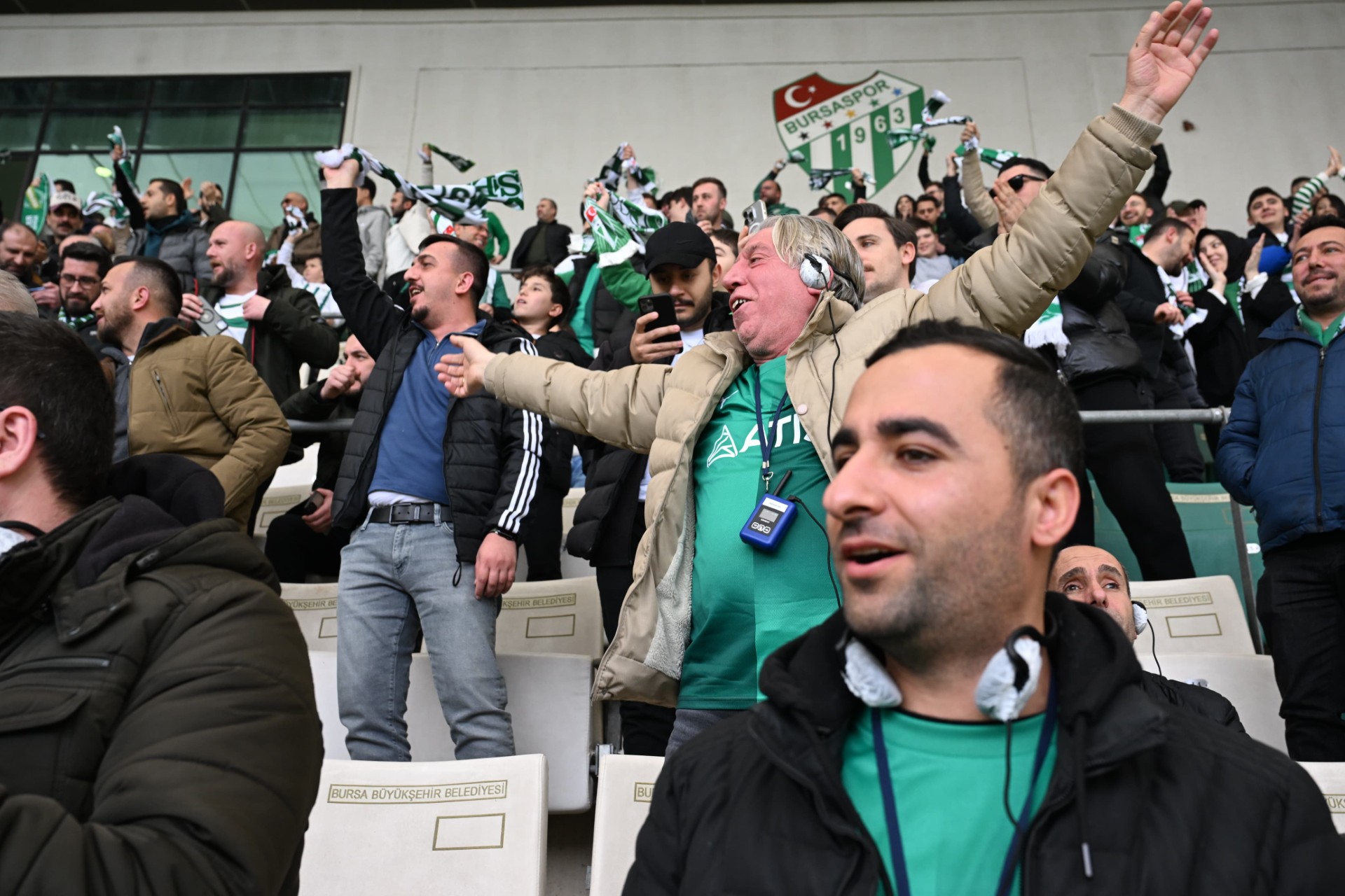 Yıldırım Belediyesi, Görme engelli taraftarlara Bursaspor şampiyonluğunu hissettiriyor