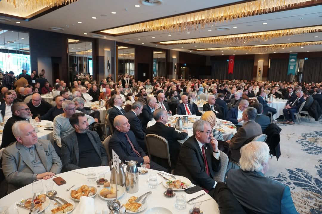 Türkiye Geleceğini Şekillendirecek Adımlar Atmalı