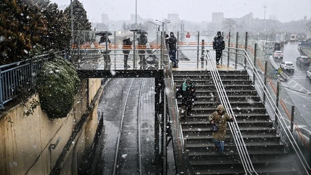 İstanbul’u Saran Sibirya soğukları: Kar, buz ve zorlu hava koşulları