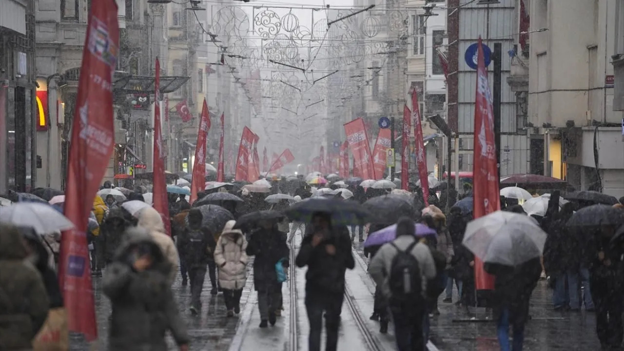 3 Mart’ta Türkiye’yi Bekleyen: Kuvvetli yağış, kar ve çığ riski