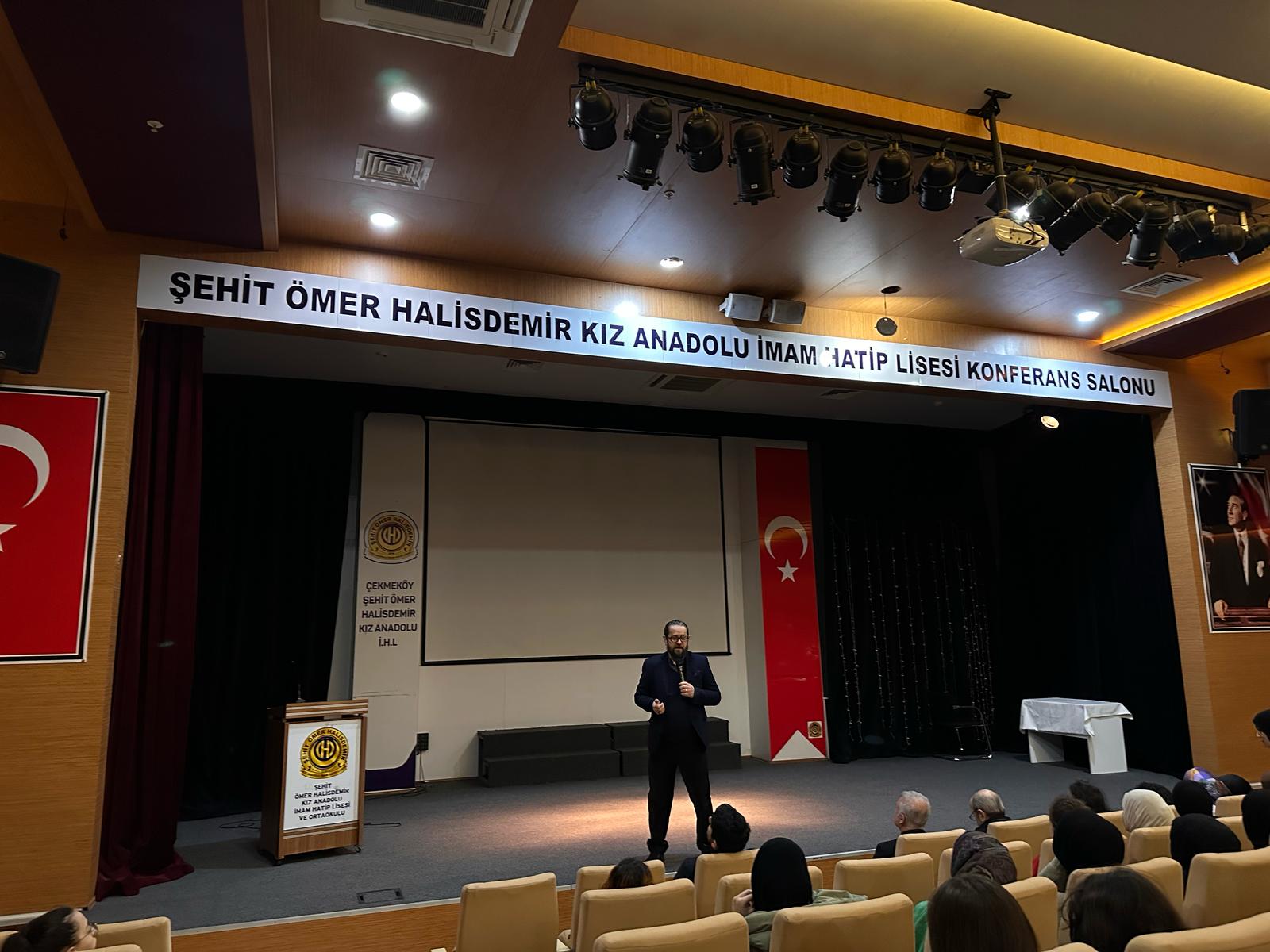Said Ercan: Yapay Zekayı Kendi Haline Bıraksalar İman Edecek