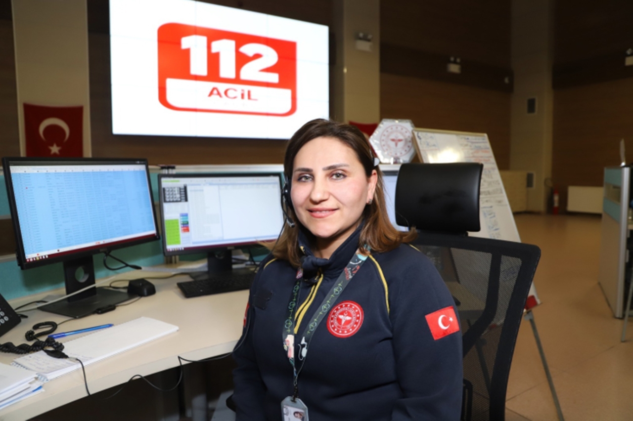 112 Ekiplerinin müdahalesiyle bir bebek hayata döndü