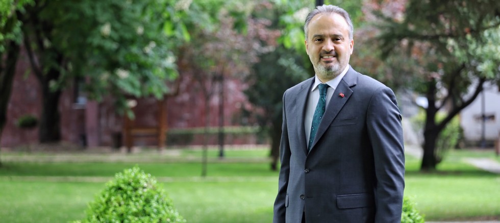 1433 ağaç kesilmekten kurtuldu