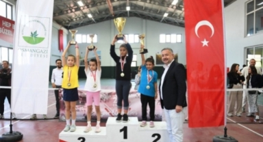 29 Ekim Cumhuriyet Kupasında kazanan raketler belli oldu