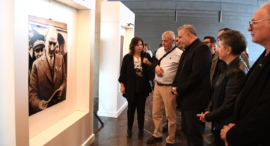 Atatürk’ün en özel fotoğrafları Osmangazi’de sergileniyor