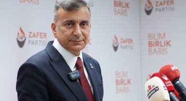 Azmi Karamahmutoğlu, 