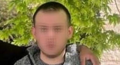 Bursa'da kendisini bıçaklayan zanlıyı karakola koşarak yakalattı!