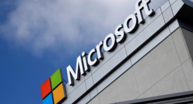 Microsoft, Gazze’deki sivil kayıplara dikkat çeken iki çalışanını işten çıkardı