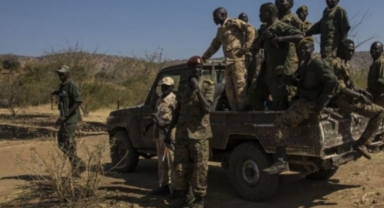 Güney Sudan'da darbe iddiaları!