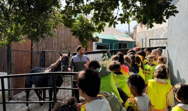 Küçük hayvanseverlerden can dostlarına ziyaret