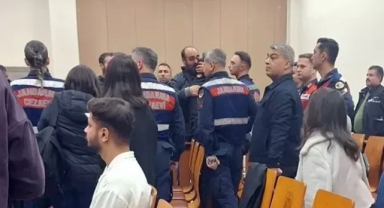 Narin Güran davasında Baba, Eşi ve Oğluna mahkemede sarıldı