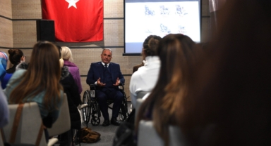 Osmangazi Belediyesi’nden engelli bireyler ve aileleri için seminer