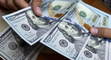 Piyasalarda sahte dolar alarmı: Yeni tehdit açık renkli 100 dolarlar