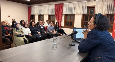 Türk Edebiyatında Kadın Öznesi Osmangazi’de Konuşuldu