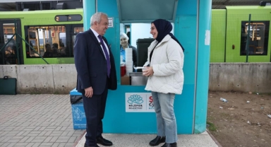 Başkan Şadi Özdemir’den öğrencilere çorba ikramı