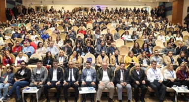 Bursa'da yapay zeka zirvesi