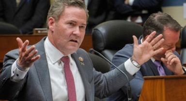 Trump'ın Ulusal Güvenlik Danışmanı Adayı Waltz: ABD Askerlerinin Suriye'de Bulunmaması Gerektiğini Savundu