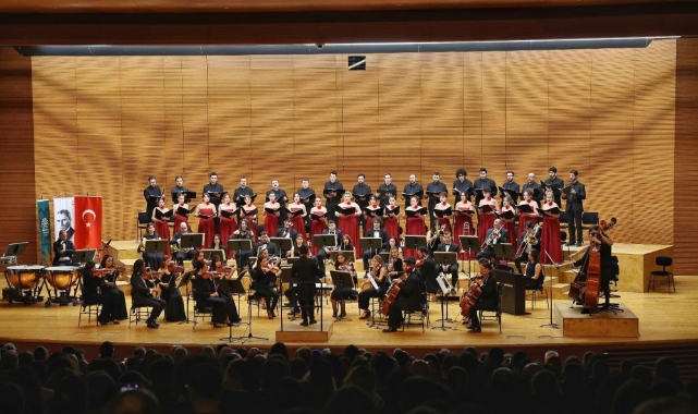 Yeni yıla özel muhteşem konser