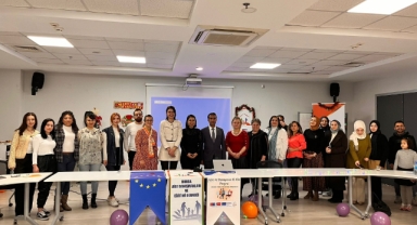 Aile danışmanı mezunu olanlara uygulamalı eğitim