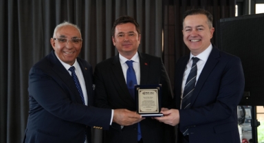 Başkan Aydın, iş insanları ile bir araya geldi