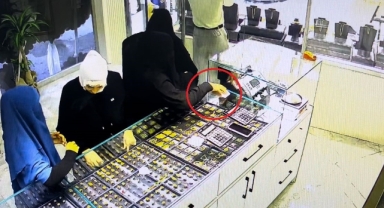 Bursa’da Film gibi soygun: 11 yaşındaki çocukla 2 milyonluk vurgun