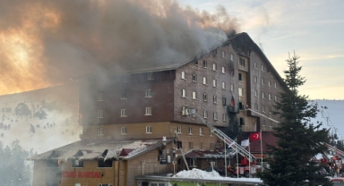 Bursalı diş hekimi çift ve 2 çocuğu otel yangınında hayatını kaybetti