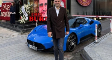 CZN Burak’tan yeni mekan müjdesi!