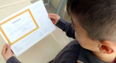 Eğitimde yeni dönem: Karneler yeri gelişim raporu