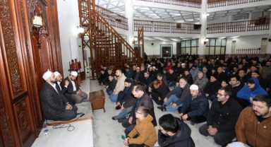 İnegöl'de 3 aylar sabah namazı buluşmalarıyla karşılandı