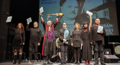 Nâzım Hikmet’in Şiirleriyle Bursa’nın gecesi aydınlandı