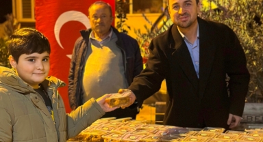 Nilüfer Belediyesi’nden kandil simidi ikramı
