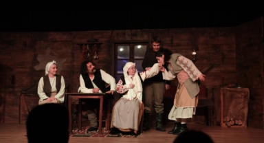 Nevbahar mübadele yüzyıllık sürgün: Tarihin acı yüzü sahneye taşındı