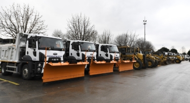 Osmangazi Belediyesi Karla mücadele için tüm gücüyle sahada
