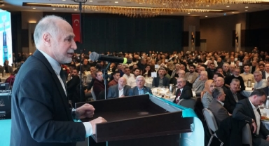 Türkiye Geleceğini Şekillendirecek Adımlar Atmalı